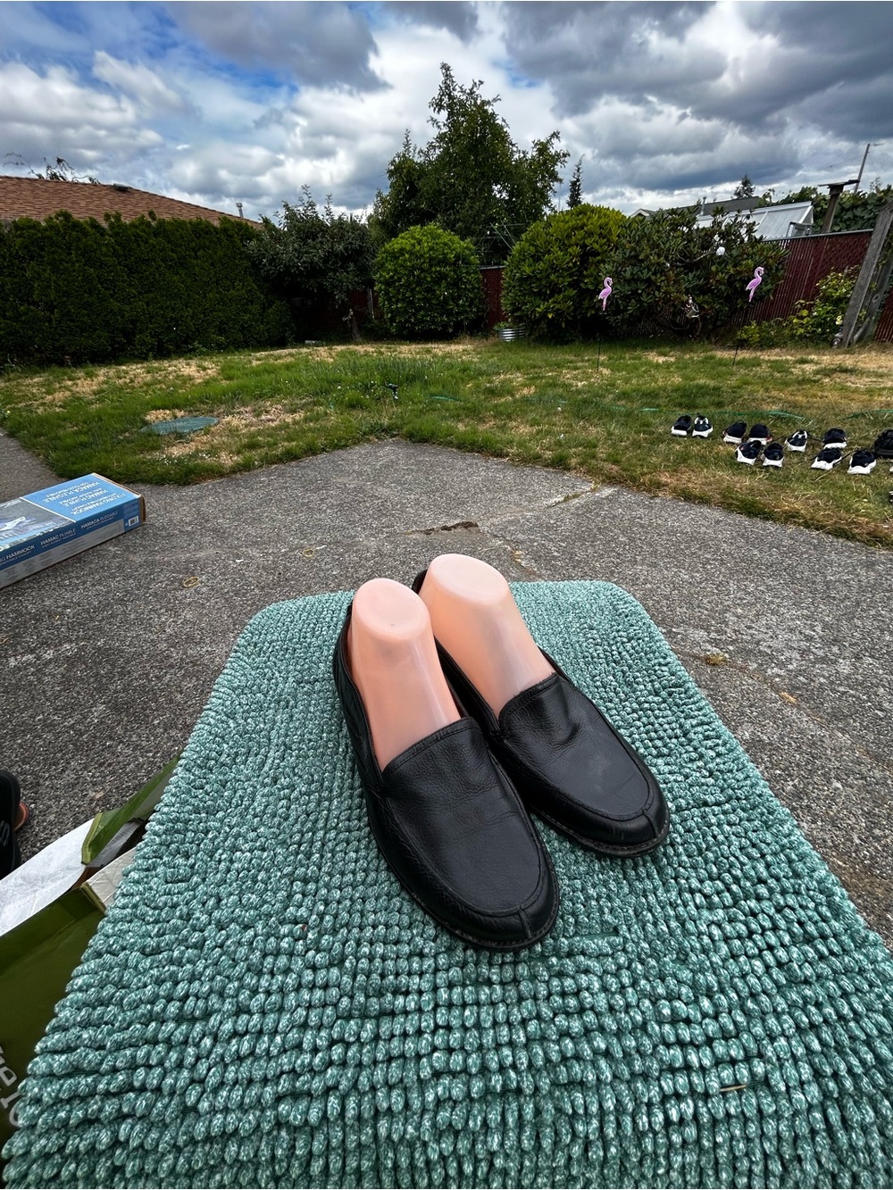 Liz Claiborne Veda Women’s Black Slip-On Leather Loafers Shoes Size 8M - Picture 5 of 13